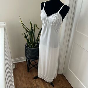 Vintage Sears White Lace Nylon Nightgown Slip Dresswith Slit Bust Size 36